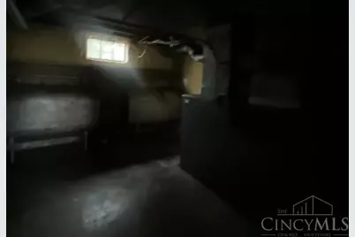 4566 Dixie Highway, Franklin Township, OH 45005 - Photo 8