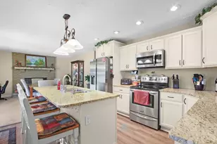 2280 Trinity Dr, Turtle Creek Township, OH 45044 - Photo 12