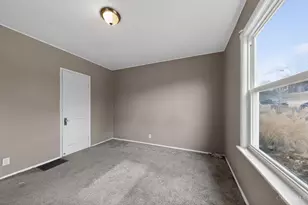 395 Purcell Ave, Cincinnati, OH 45205 - Photo 8