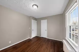 6837 Warder Dr, Cincinnati, OH 45224 - Photo 8