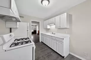 6837 Warder Dr, Cincinnati, OH 45224 - Photo 18