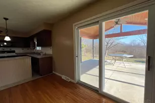 21090 Georgetown Rd, Lawrenceburg, IN 47025 - Photo 22