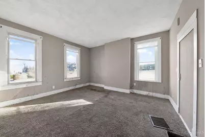 1435 Laidlaw Avenue, Cincinnati, OH 45237 - Photo 8