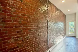 39 E Clifton Ave, Cincinnati, OH 45202 - Photo 2