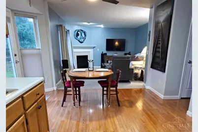 6640 Waverly Park, Hamilton Township, OH 45152 - Photo 4