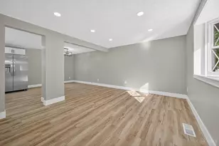 12161 Birchgrove Ct, Colerain Township, OH 45251 - Photo 6