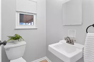 5524 Powell Rd, Huber Heights, OH 45424 - Photo 12