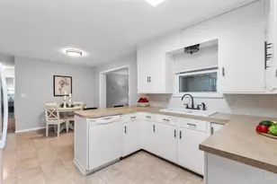 5524 Powell Rd, Huber Heights, OH 45424 - Photo 10