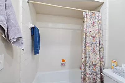 2111 Sutton Avenue #E, Cincinnati, OH 45230 - Photo 28