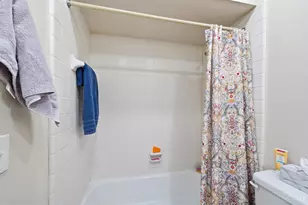 2111 Sutton Ave, Cincinnati, OH 45230 - Photo 28