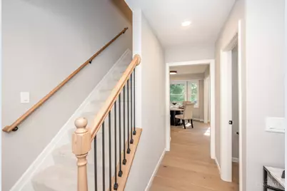 8205 Indian Trail Drive, Madeira, OH 45243 - Photo 4