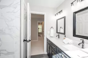 8205 Indian Trail Dr, Madeira, OH 45243 - Photo 40