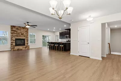 415 Pleasant Ridge Drive, Lebanon, OH 45036 - Photo 6