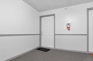 3161 Preserve Ln, Colerain Township, OH 45239 - Photo 4