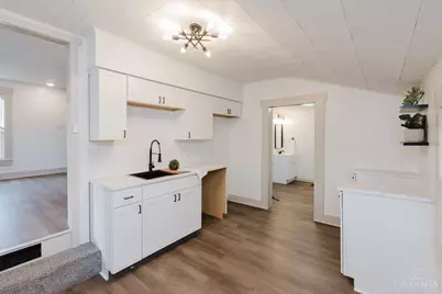 555 E Sycamore Street, Miamisburg, OH 45342 - Photo 12