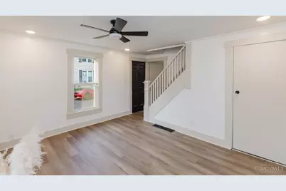 555 E Sycamore Street, Miamisburg, OH 45342 - Photo 2