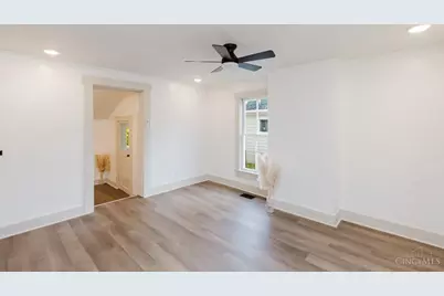 555 E Sycamore Street, Miamisburg, OH 45342 - Photo 4