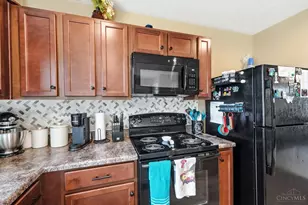 212 Wooded Ridge Dr, Batavia Township, OH 45102 - Photo 14