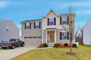 212 Wooded Ridge Dr, Batavia Township, OH 45102 - Photo 2