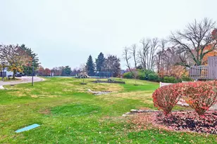 10844 Lakehurst Ct, Sycamore Township, OH 45242 - Photo 42