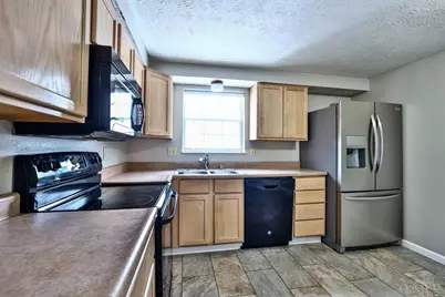 10844 Lakehurst Court, Sycamore Township, OH 45242 - Photo 12