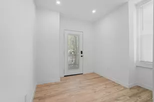 3475 Woodburn Ave, Cincinnati, OH 45207 - Photo 8