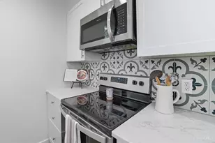 3475 Woodburn Ave, Cincinnati, OH 45207 - Photo 6