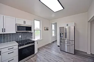 1996 Kinney Ave, Cincinnati, OH 45207 - Photo 12