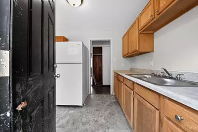 408 Roebling Road, Cincinnati, OH 45204 - Photo 14