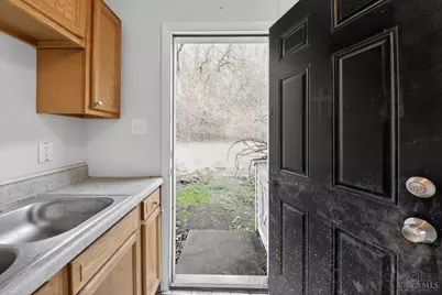 408 Roebling Road, Cincinnati, OH 45204 - Photo 28