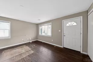 408 Roebling Rd, Delhi Township, OH 45204 - Photo 4