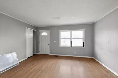 586 Brantner Lane, Union Township, OH 45244 - Photo 6