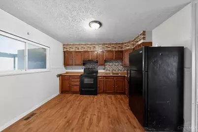 586 Brantner Lane, Union Township, OH 45244 - Photo 16