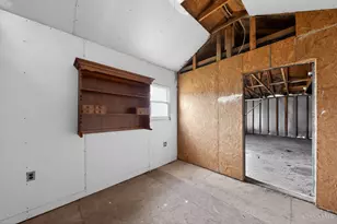 586 Brantner Ln, Union Township, OH 45244 - Photo 24