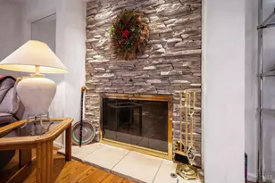 5913 Countryhills Dr, Green Township, OH 45233 - Photo 10