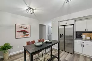 1033 Hearthstone Dr, Springfield Township, OH 45231 - Photo 14