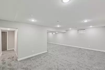 1033 Hearthstone Drive, Springfield Township, OH 45231 - Photo 48