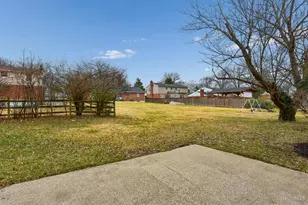 1033 Hearthstone Dr, Springfield Township, OH 45231 - Photo 52