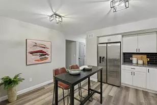 1033 Hearthstone Dr, Springfield Township, OH 45231 - Photo 18