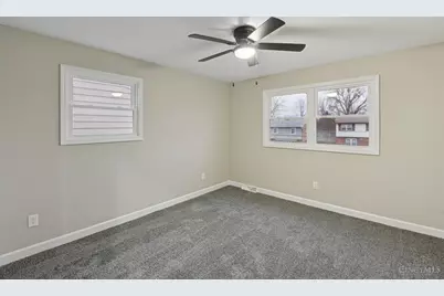 1033 Hearthstone Drive, Springfield Township, OH 45231 - Photo 34