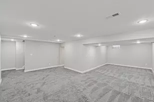 1033 Hearthstone Dr, Springfield Township, OH 45231 - Photo 46