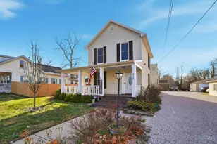 217 W Fosters Maineville Rd, Maineville, OH 45039 - Photo 2