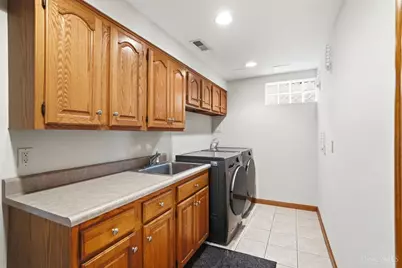 3727 Hanley Road, Cincinnati, OH 45247 - Photo 56