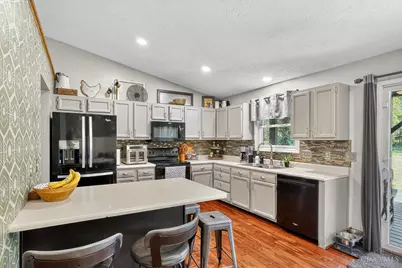 1334 E Fosters Maineville Road, Hamilton Township, OH 45039 - Photo 16