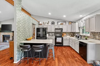 1334 E Fosters Maineville Road, Hamilton Township, OH 45039 - Photo 14