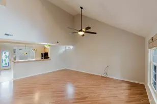 4237 N Yorkshire Square, Union Township, OH 45245 - Photo 8