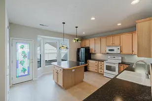 4237 N Yorkshire Square, Union Township, OH 45245 - Photo 18