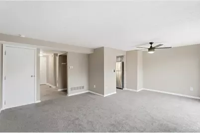 454 Dartmouth Circle #43, Union Township, OH 45244 - Photo 18