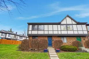 454 Dartmouth Cir, Union Township, OH 45244 - Photo 1