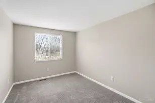 454 Dartmouth Cir, Union Township, OH 45244 - Photo 38